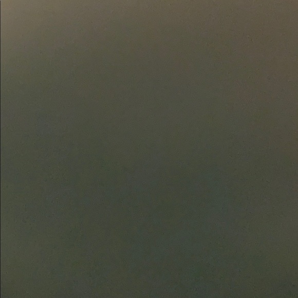 Meet your Posher, Courtney - Picture 1 of 1